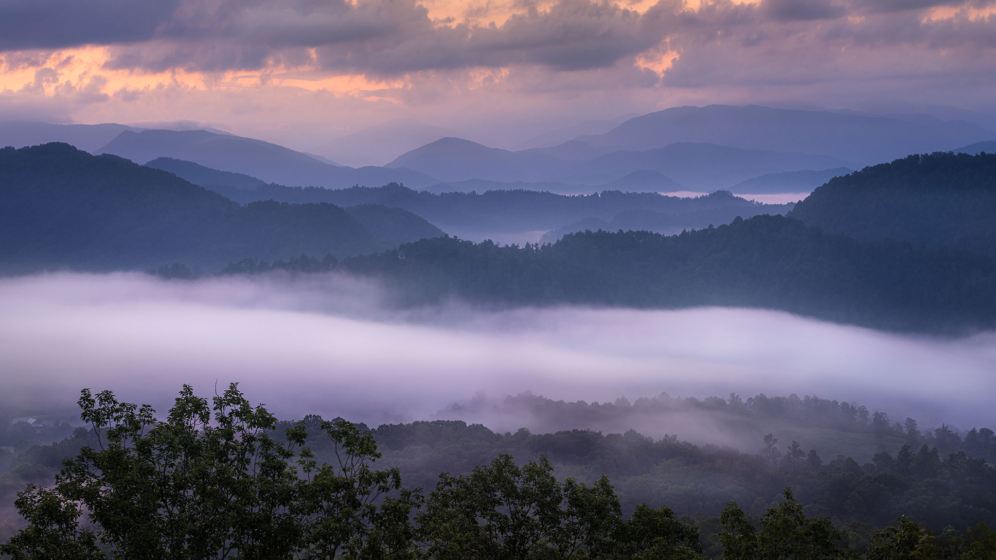 The Smoky Mountains photographed from the Foothills Parkway